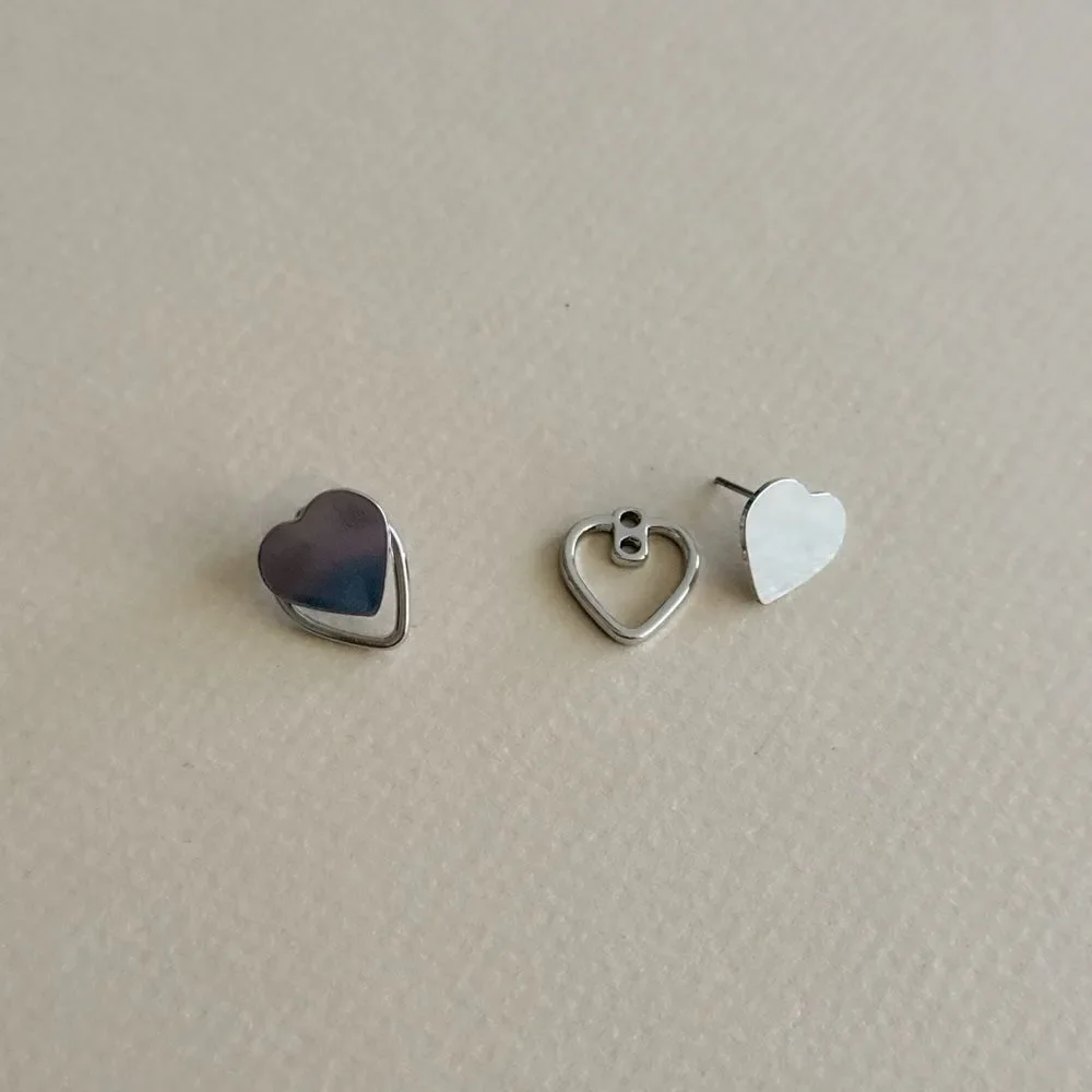 Heart Stud Earrings #2276